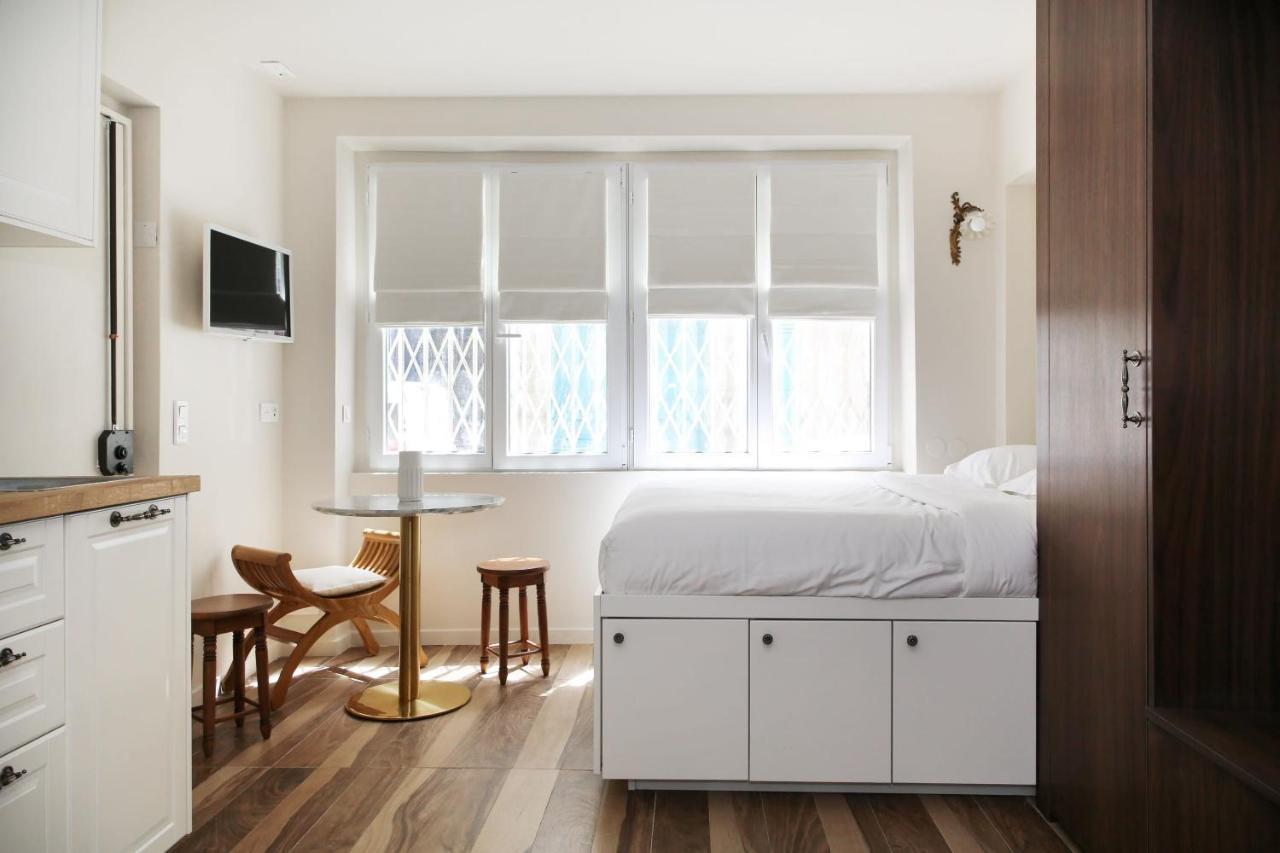 Appartement Moderne Confort Proche Montmartre - 4P Paris Luaran gambar