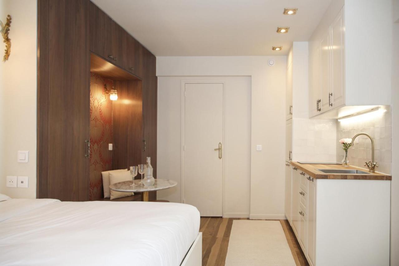 Appartement Moderne Confort Proche Montmartre - 4P Paris Luaran gambar